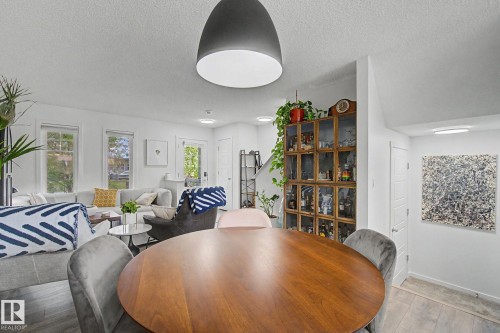 385 Orchards Boulevard, Edmonton, AB - Indoor Photo Showing Dining Room