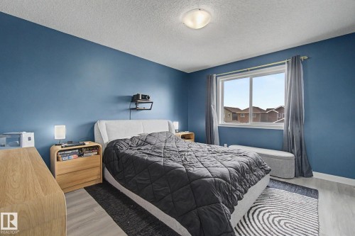 385 Orchards Boulevard, Edmonton, AB - Indoor Photo Showing Bedroom