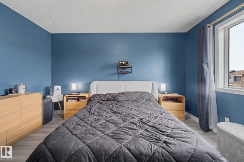 385 Orchards Boulevard, Edmonton, AB - Indoor Photo Showing Bedroom