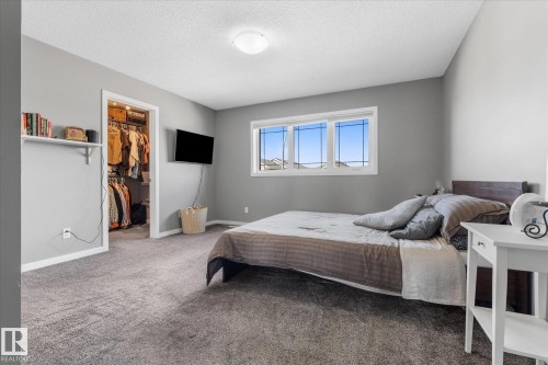 110 Aspenglen Drive, Spruce Grove, AB - Indoor Photo Showing Bedroom