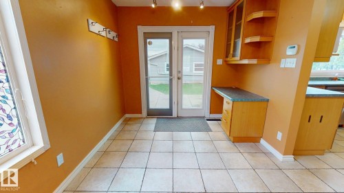 14252 83 Street, Edmonton, AB - Indoor Photo Showing Other Room