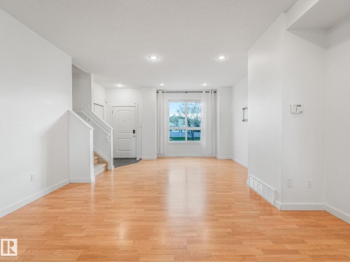 16915 82 Street, Edmonton, AB - Indoor Photo Showing Other Room