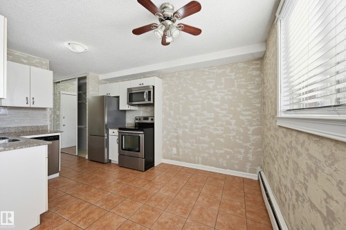 Welcome to #109 14530 52 ST NW - 14530 52 Street, Edmonton, AB - Indoor Photo Showing Kitchen With Stainless Steel Kitchen