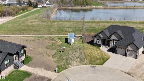 6002 49 Avenue, Barrhead, AB 
