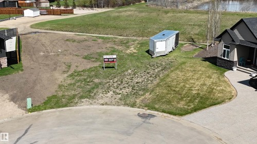 6002 49 Avenue, Barrhead, AB 