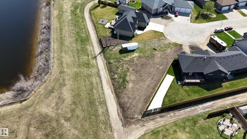 6002 49 Avenue, Barrhead, AB 