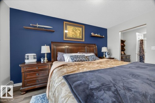 408 2204 44 Avenue, Edmonton, AB - Indoor Photo Showing Bedroom