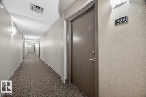 408 2204 44 Avenue, Edmonton, AB - Indoor Photo Showing Other Room