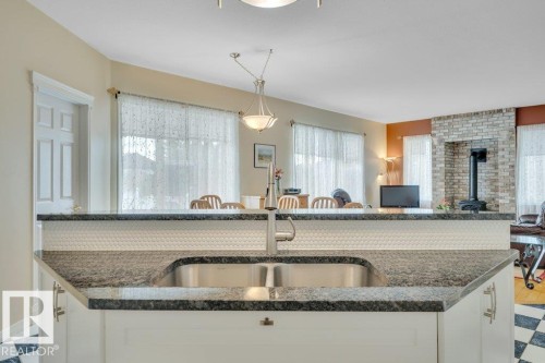 1957 Tomlinson Square Square, Edmonton, AB - Indoor Photo Showing Kitchen With Double Sink