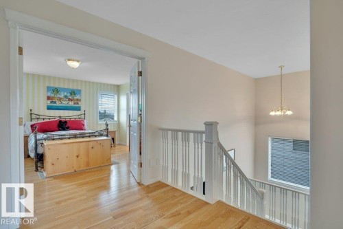 1957 Tomlinson Square Square, Edmonton, AB - Indoor Photo Showing Other Room