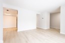 30 Amberly Court, Edmonton, AB  - Indoor Photo Showing Other Room 
