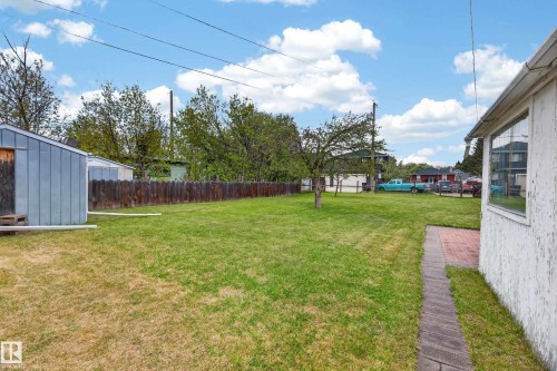 15406 94A Avenue, Edmonton, AB - Outdoor