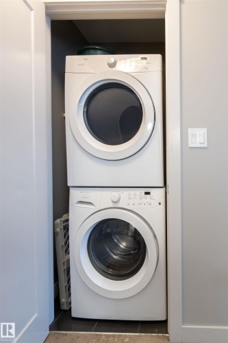 136 Cy Becker Boulevard, Edmonton, AB - Indoor Photo Showing Laundry Room