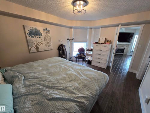 404 10311 111 Street, Edmonton, AB - Indoor Photo Showing Bedroom