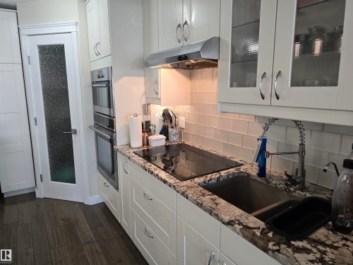 404 10311 111 Street, Edmonton, AB - Indoor Photo Showing Kitchen With Upgraded Kitchen