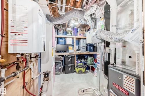 5422 Crabapple Loop, Edmonton, AB - Indoor Photo Showing Basement