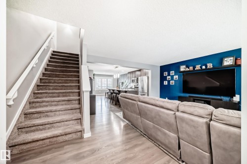 5422 Crabapple Loop, Edmonton, AB - Indoor