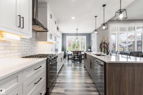 2011 Spring Drive, Rural Parkland County, AB - Indoor Photo Showing Kitchen With Upgraded Kitchen