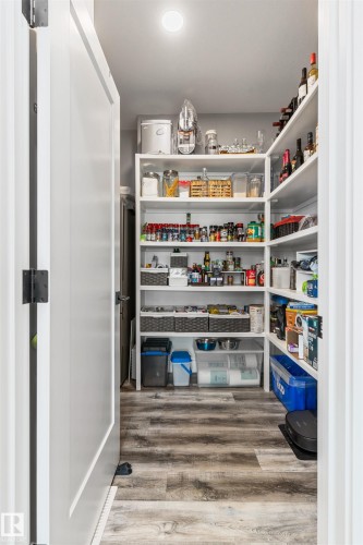 2011 Spring Drive, Rural Parkland County, AB - Indoor With Storage