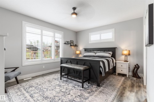 2011 Spring Drive, Rural Parkland County, AB - Indoor Photo Showing Bedroom
