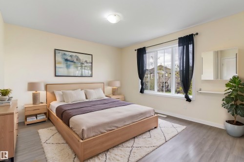 336 Watt Boulevard, Edmonton, AB - Indoor Photo Showing Bedroom