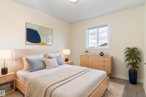 336 Watt Boulevard, Edmonton, AB - Indoor Photo Showing Bedroom