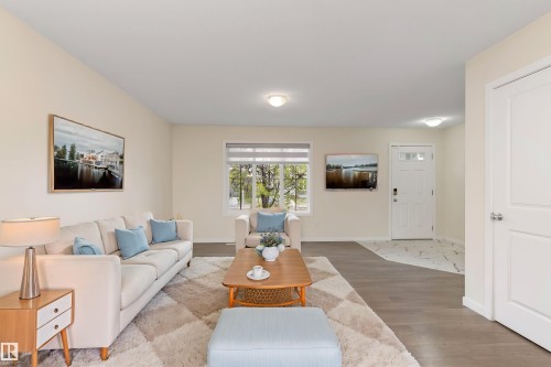 336 Watt Boulevard, Edmonton, AB - Indoor Photo Showing Living Room