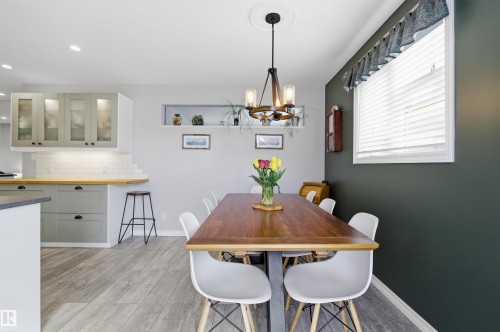 10663 59 Street, Edmonton, AB - Indoor Photo Showing Dining Room