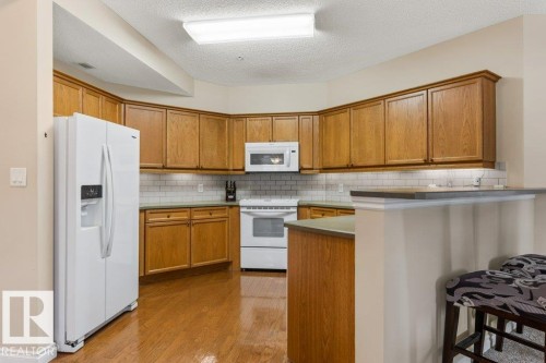 101 260 Sturgeon Road, St. Albert, AB - Indoor Photo Showing Kitchen