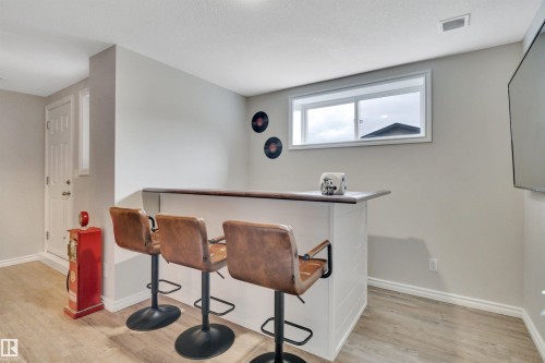 36 Spruce Boulevard, Leduc, AB - Indoor Photo Showing Other Room