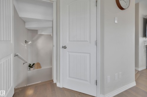 36 Spruce Boulevard, Leduc, AB - Indoor Photo Showing Other Room
