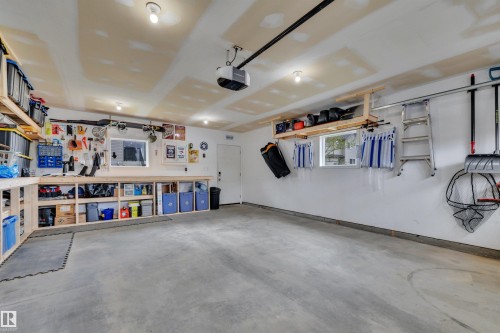 36 Spruce Boulevard, Leduc, AB - Indoor Photo Showing Other Room
