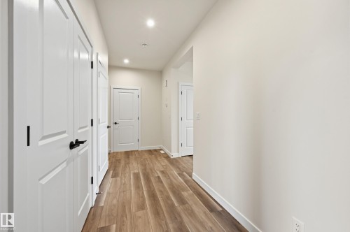 22376 90 Avenue, Edmonton, AB - Indoor Photo Showing Other Room