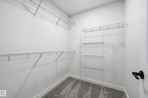 22376 90 Avenue, Edmonton, AB - Indoor With Storage