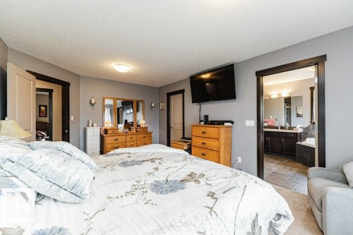 86 Wedgewood Crescent, Fort Saskatchewan, AB - Indoor Photo Showing Bedroom