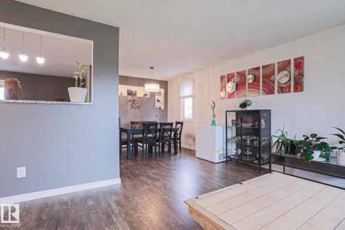 9828 169 Street, Edmonton, AB - Indoor