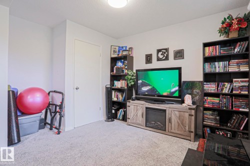 9828 169 Street, Edmonton, AB - Indoor