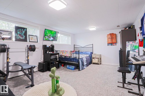 9828 169 Street, Edmonton, AB - Indoor Photo Showing Bedroom