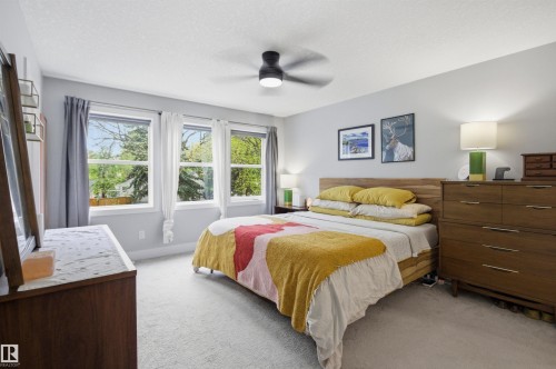 11639 128 Street, Edmonton, AB - Indoor Photo Showing Bedroom