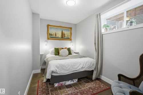 11639 128 Street, Edmonton, AB - Indoor Photo Showing Bedroom