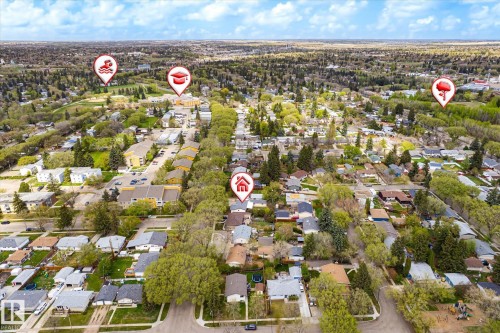 Aerial representation of a residential area featuring single-family homes and multi-story apartment buildings - 111 Grosvenor Boulevard, St. Albert, AB - Outdoor With View
