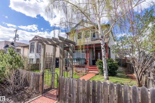 9420 102A Avenue, Edmonton, AB - Outdoor With Facade