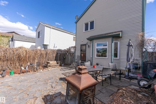9420 102A Avenue, Edmonton, AB - Outdoor