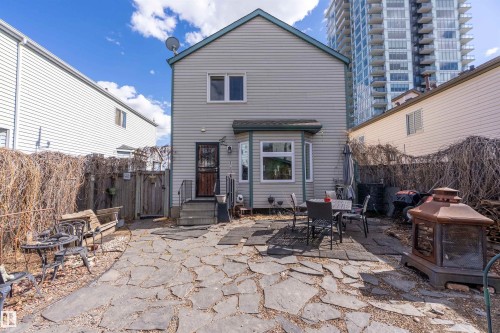 9420 102A Avenue, Edmonton, AB - Outdoor