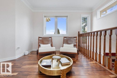 Sitting room - 956 Ogilvie Boulevard, Edmonton, AB - Indoor Photo Showing Other Room