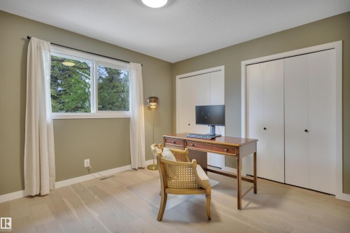 3419 84 Street, Edmonton, AB - Indoor
