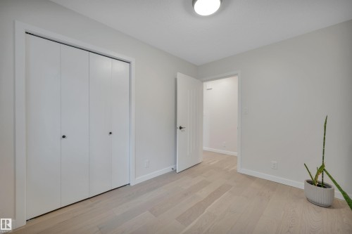 3419 84 Street, Edmonton, AB - Indoor Photo Showing Other Room