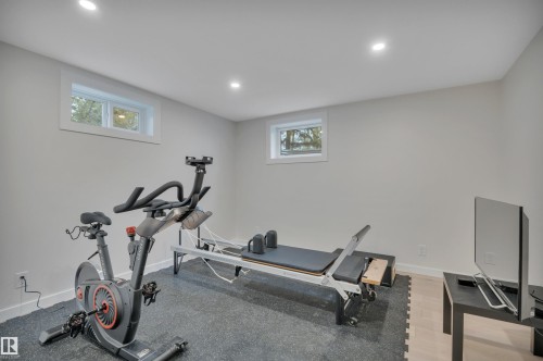 3419 84 Street, Edmonton, AB - Indoor Photo Showing Gym Room