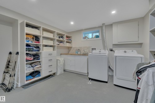3419 84 Street, Edmonton, AB - Indoor Photo Showing Laundry Room