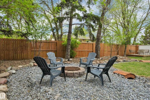 3419 84 Street, Edmonton, AB - Outdoor With Backyard